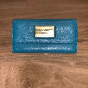 Marc Jacobs Aqua Wallet